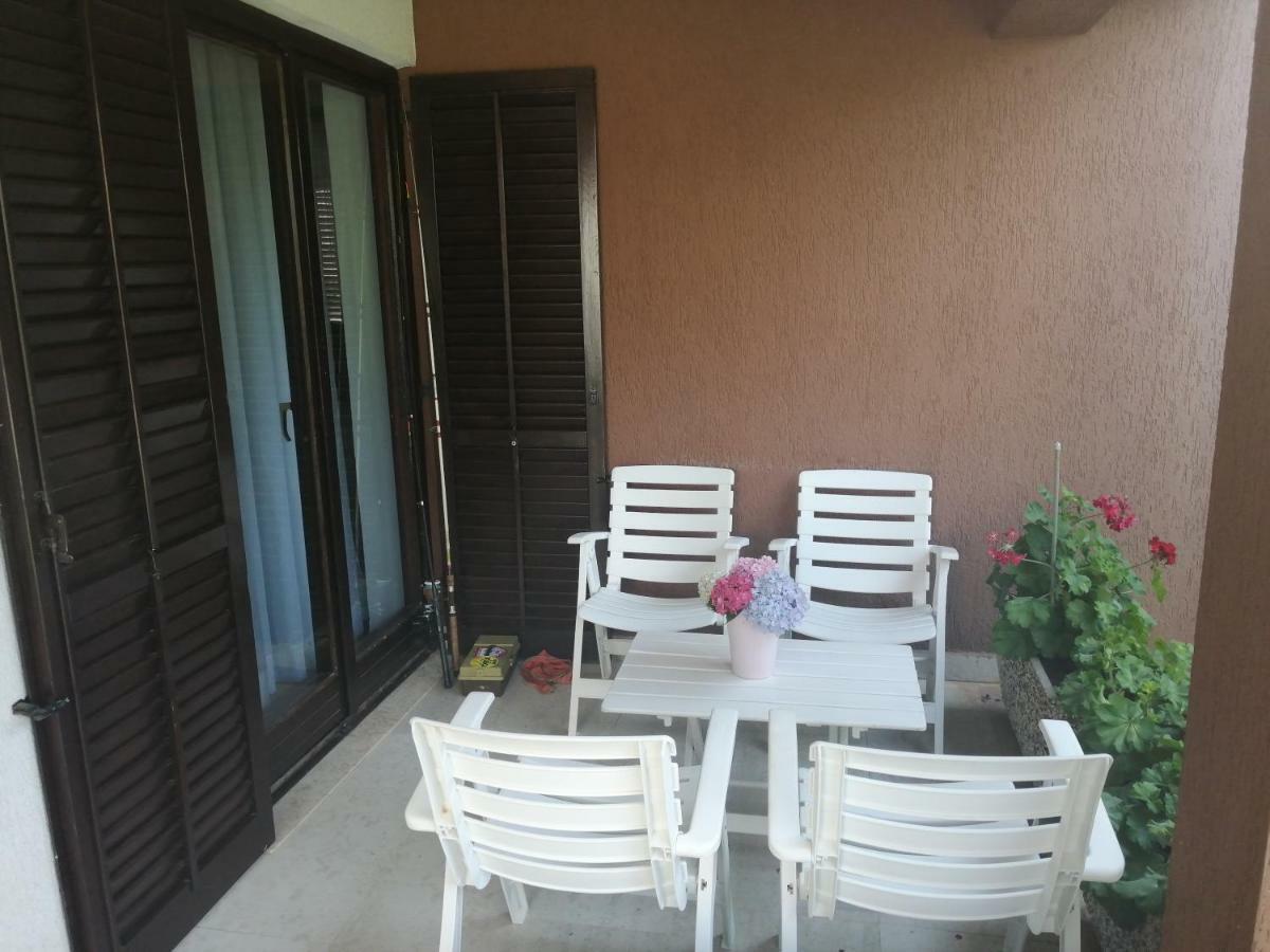 Bed & Breakfast บานโจเล ภายนอก รูปภาพ